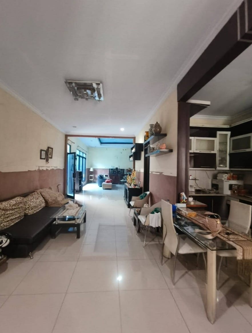 Rumah Dijual Semi Furnished Siap Huni di Cluster Tropikana Jababeka Cikarang  